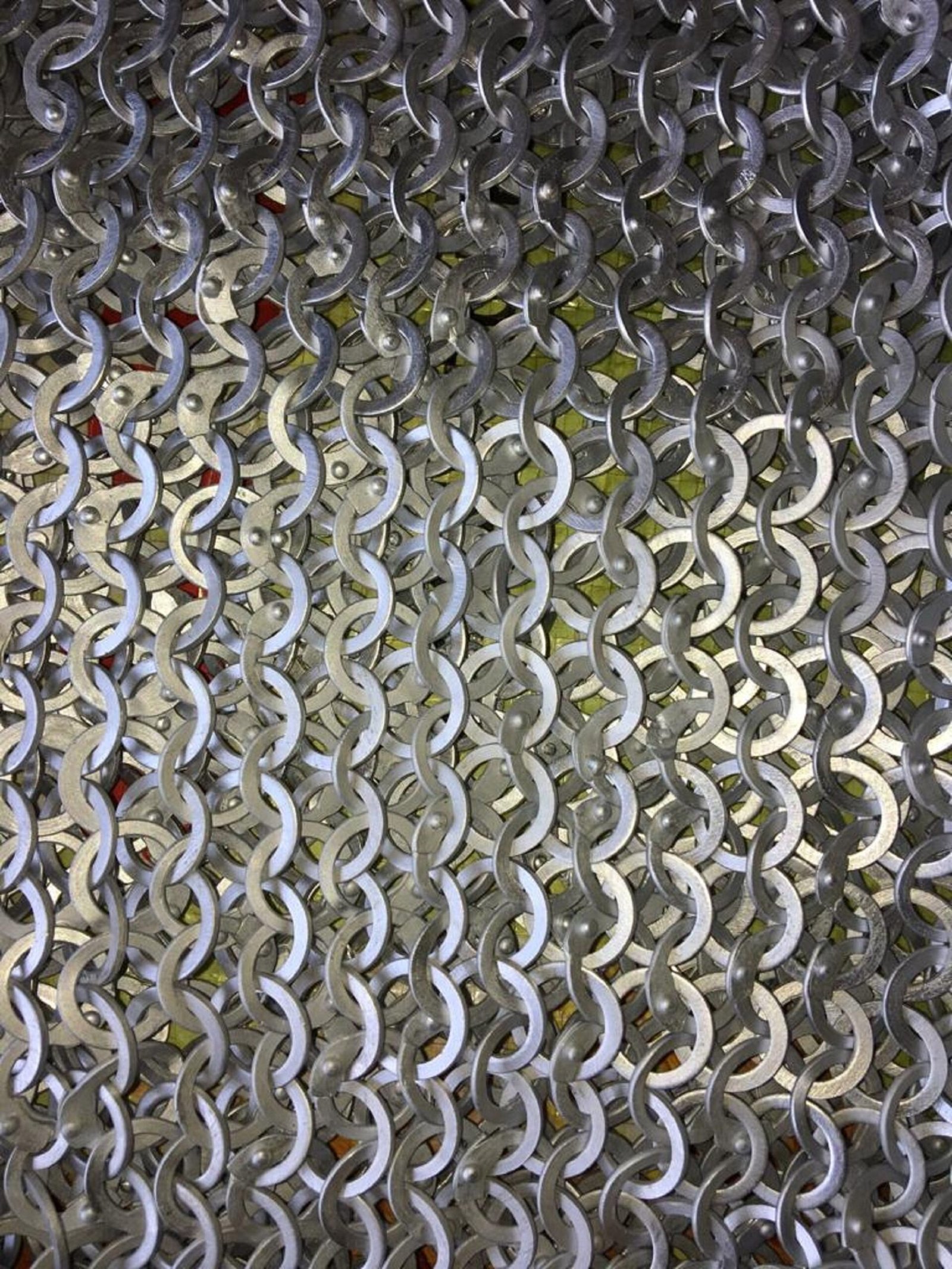 chainmail haubergeon flat ring rivted half sleeve 1