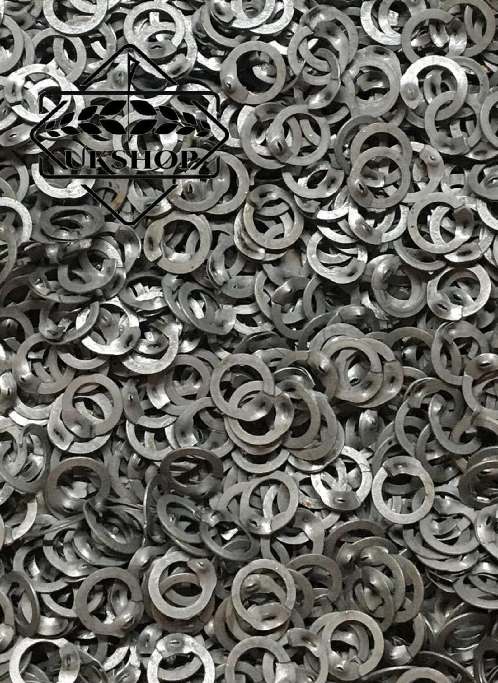 Wedge riveted loose ring