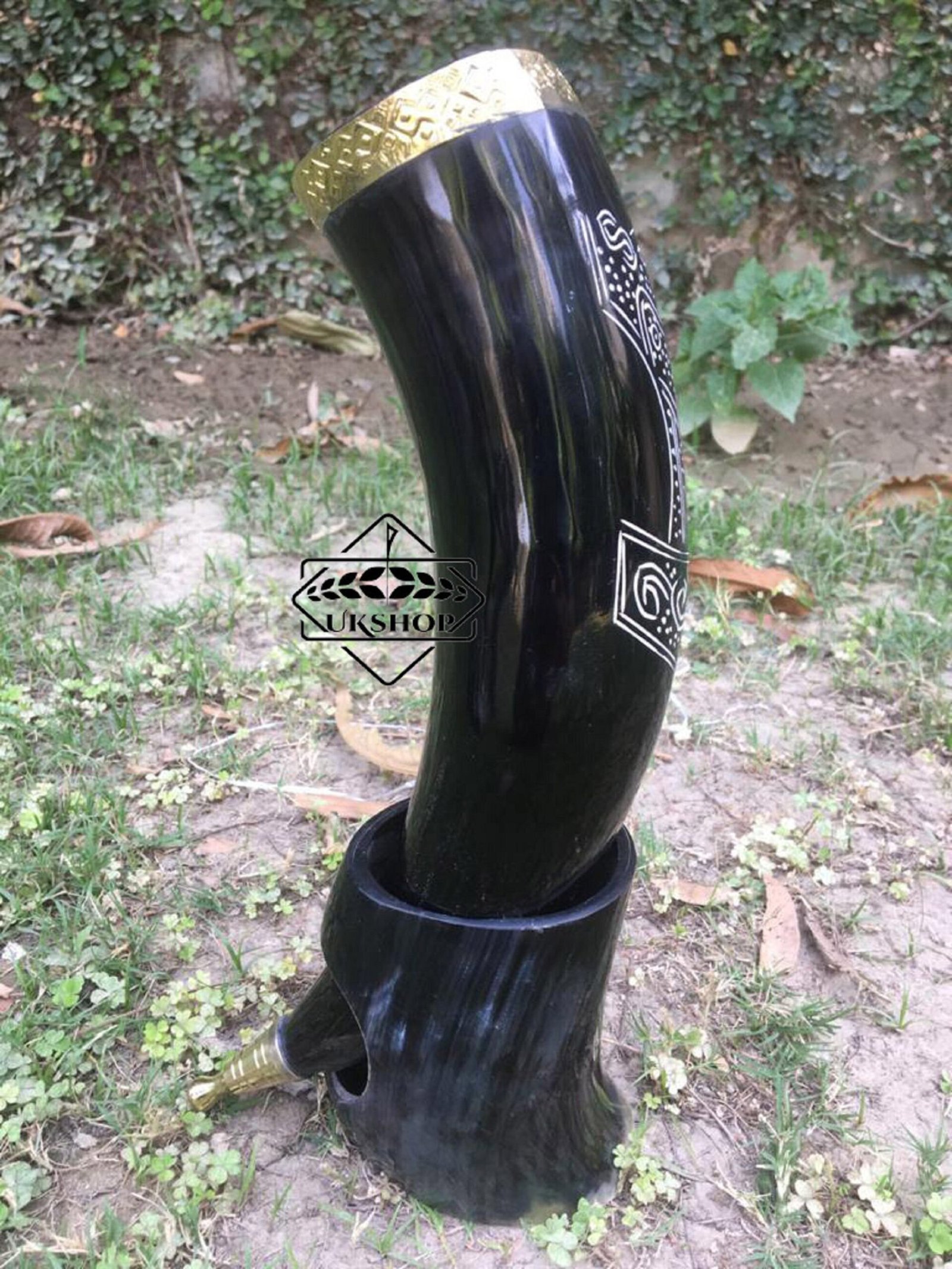 drinking horn with brass