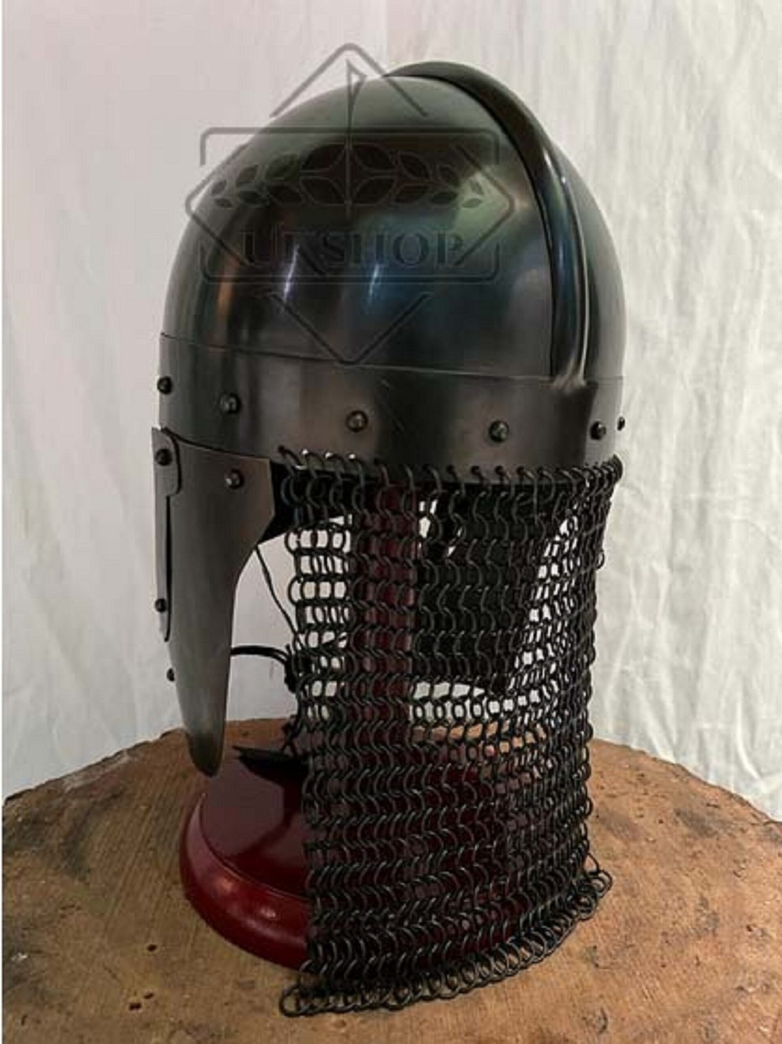 558