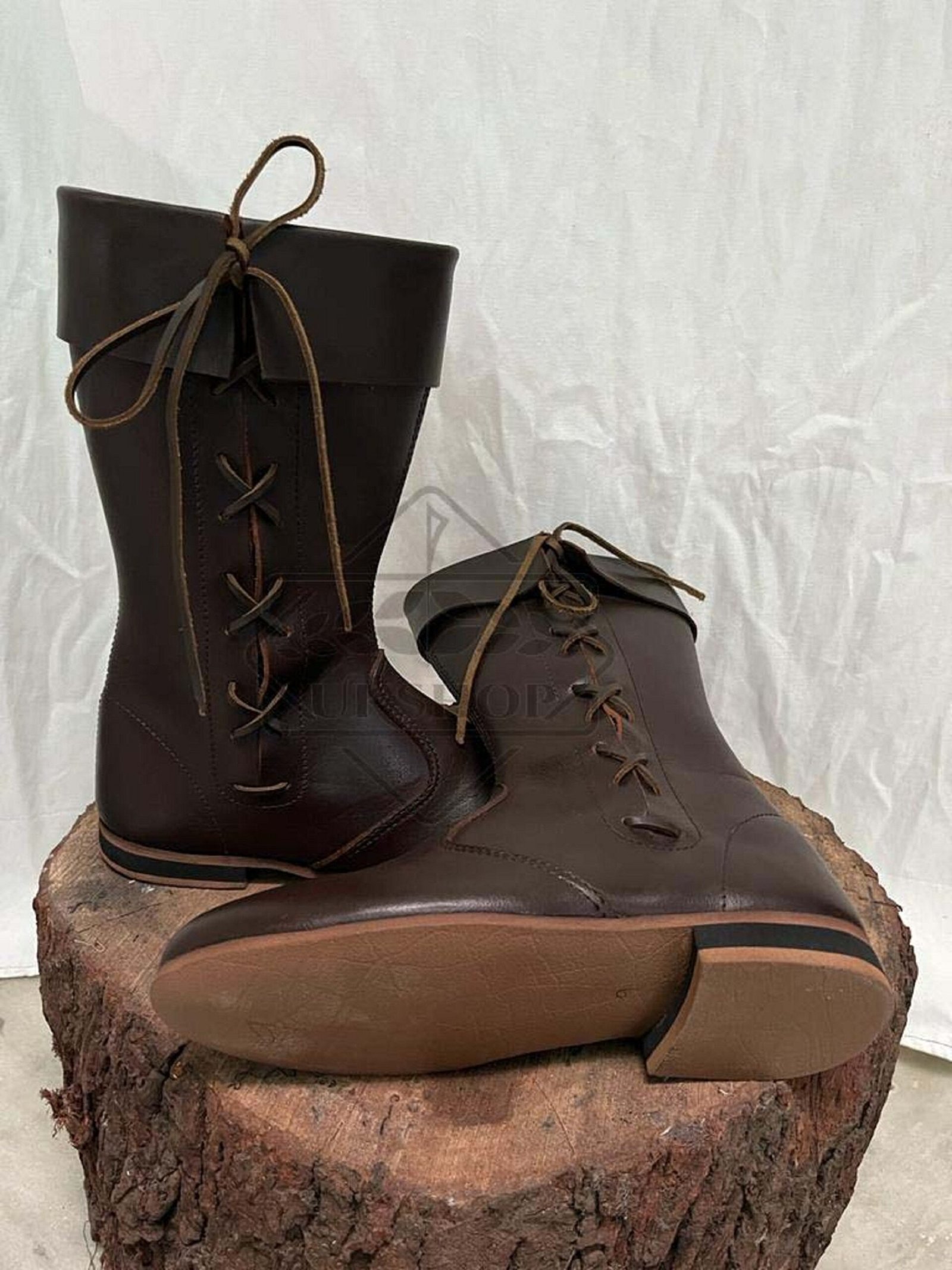 brown laces boots 1