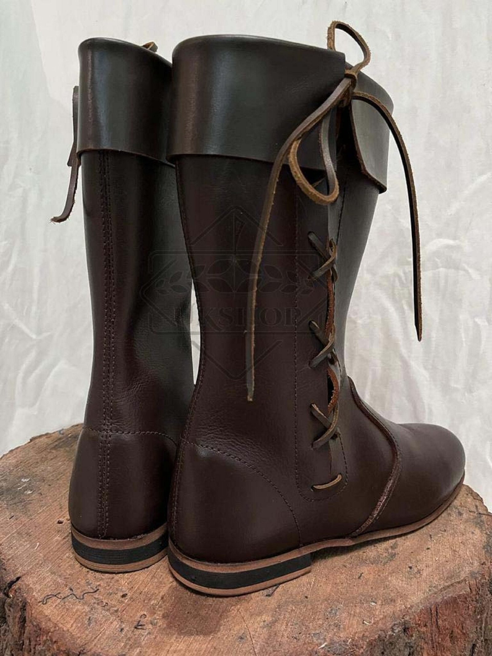 brown laces boots 1